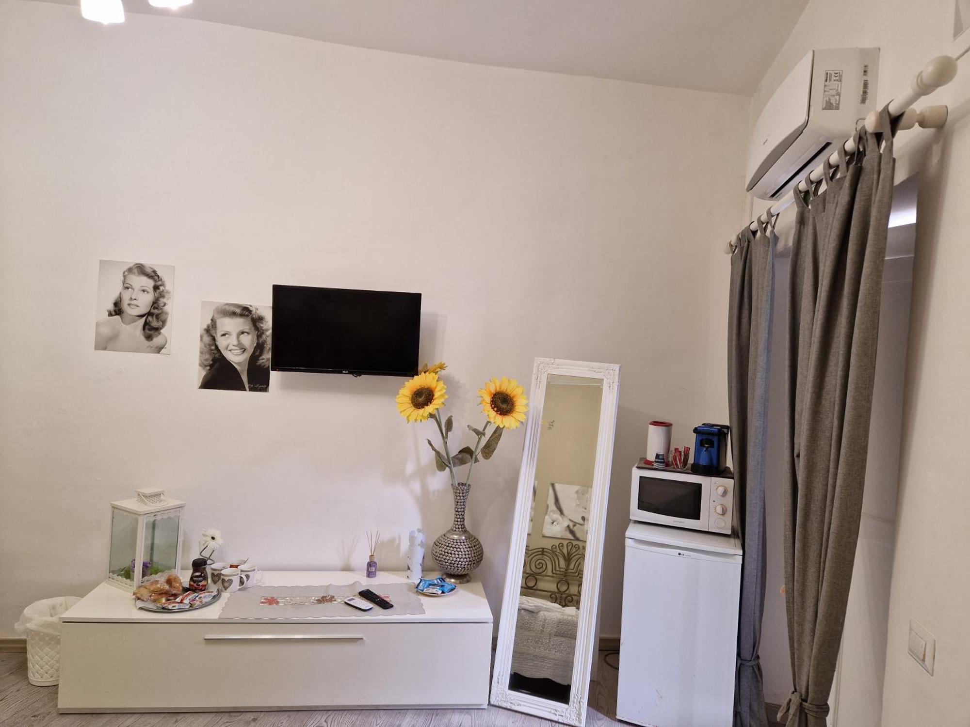 Affittacamere Cecco Rooms Равелло Экстерьер фото
