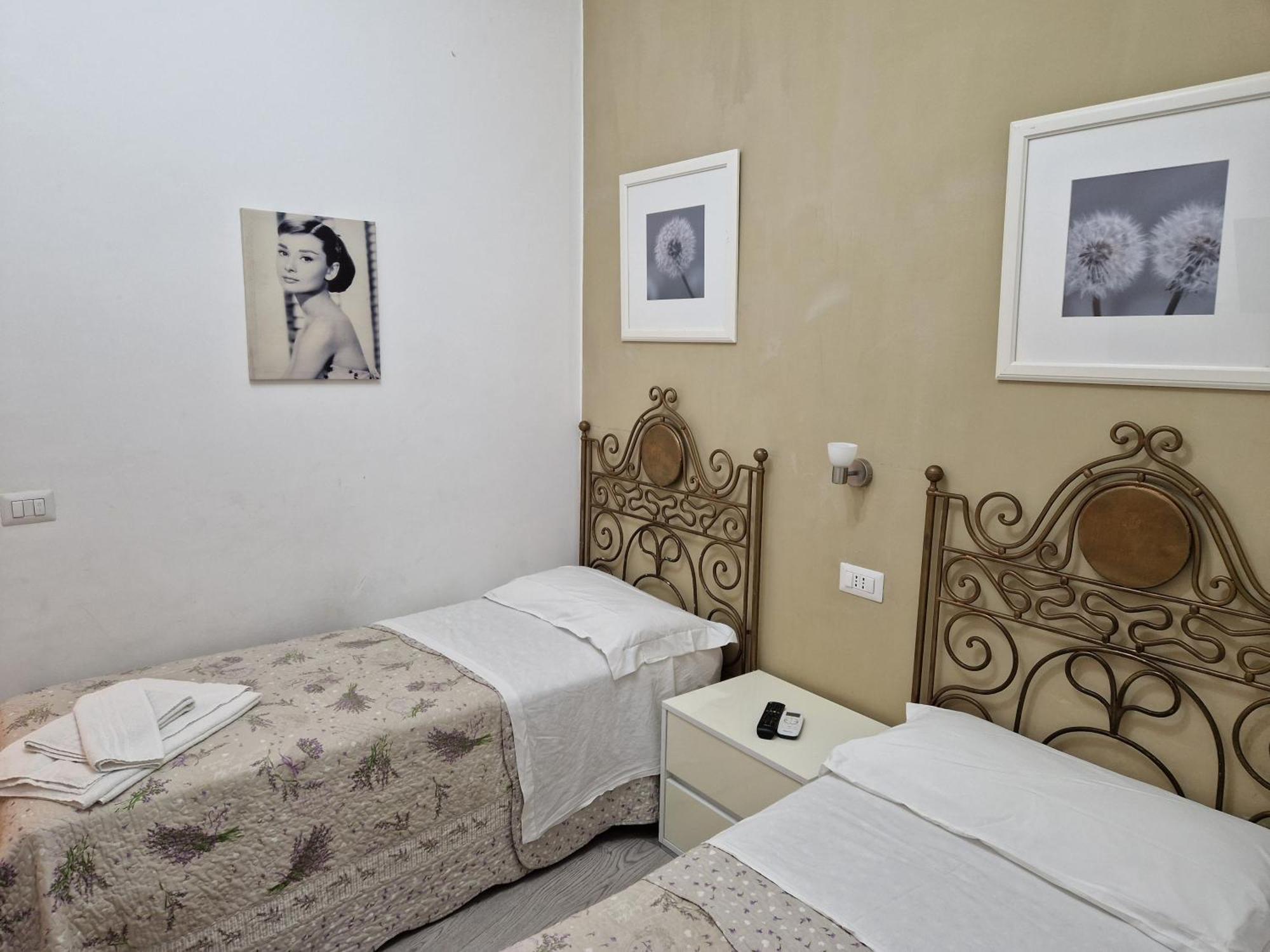 Affittacamere Cecco Rooms Равелло Экстерьер фото